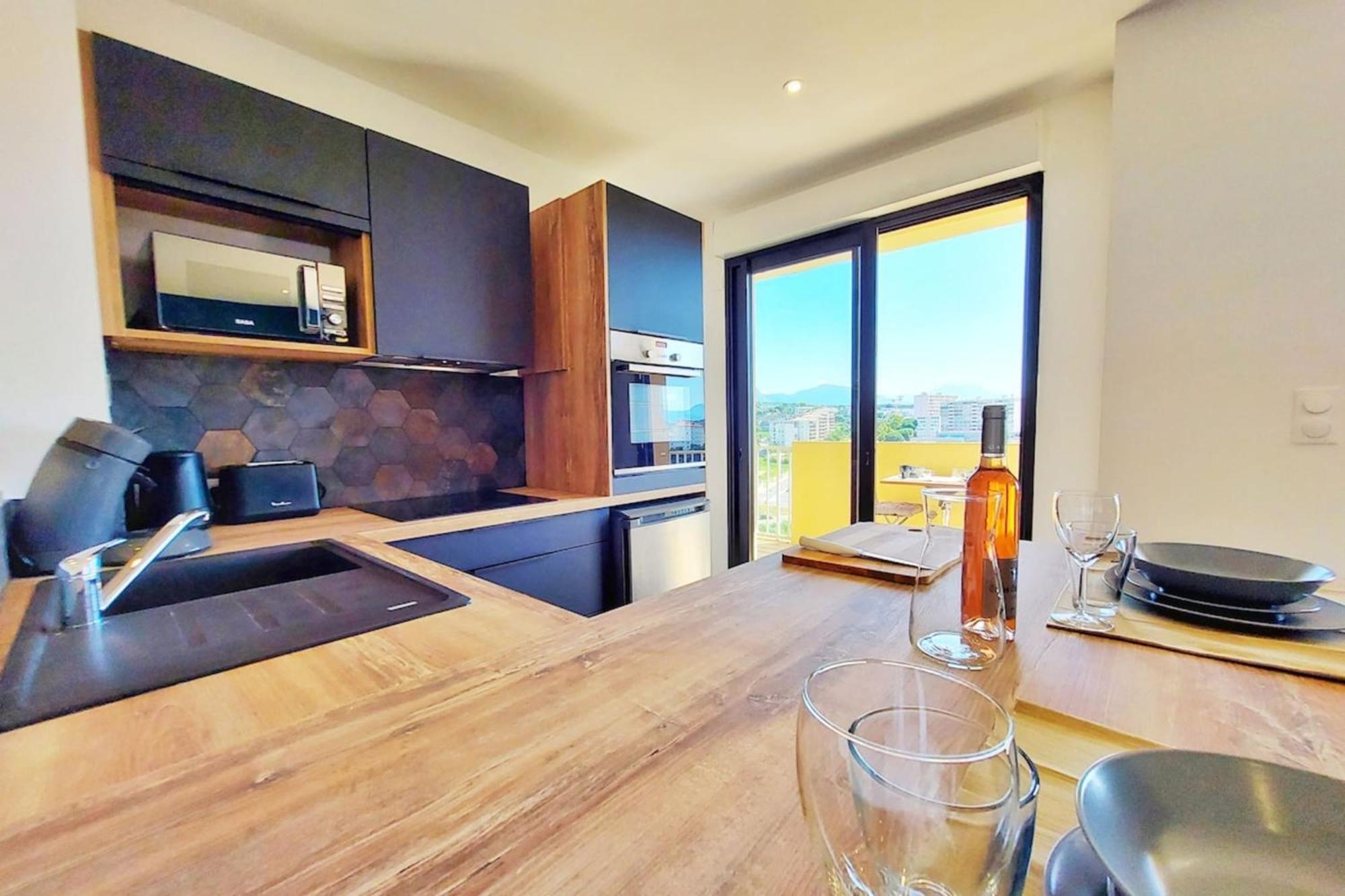 Marlene - Terrace Free Parking - By Tgb Apartment Ajaccio  Exterior photo